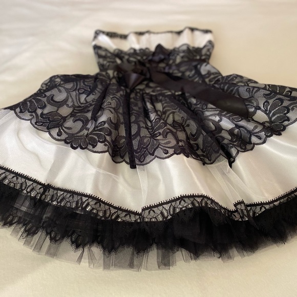 Jessica McClintock White with black lace cocktail dress - Picture 10 of 12